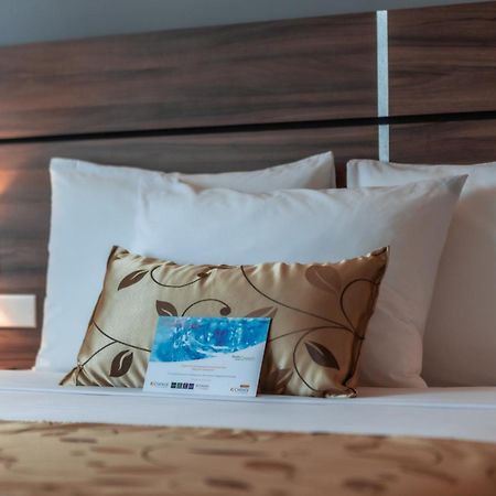 Sleep Inn Тихуана Экстерьер фото