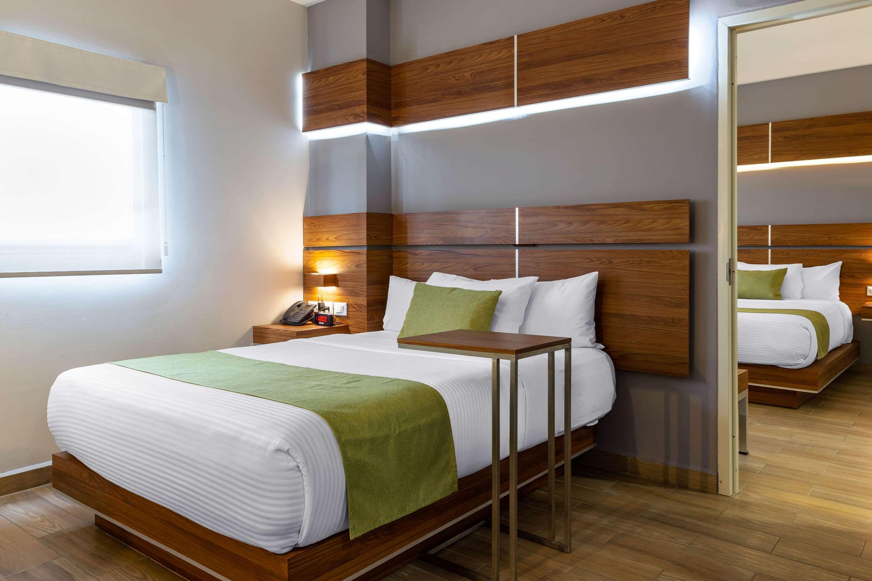Sleep Inn Тихуана Экстерьер фото