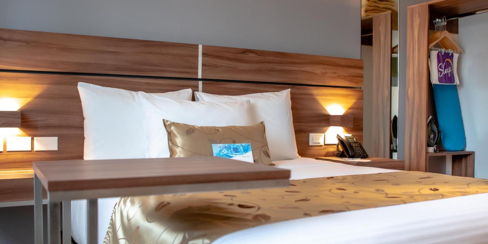 Sleep Inn Тихуана Экстерьер фото