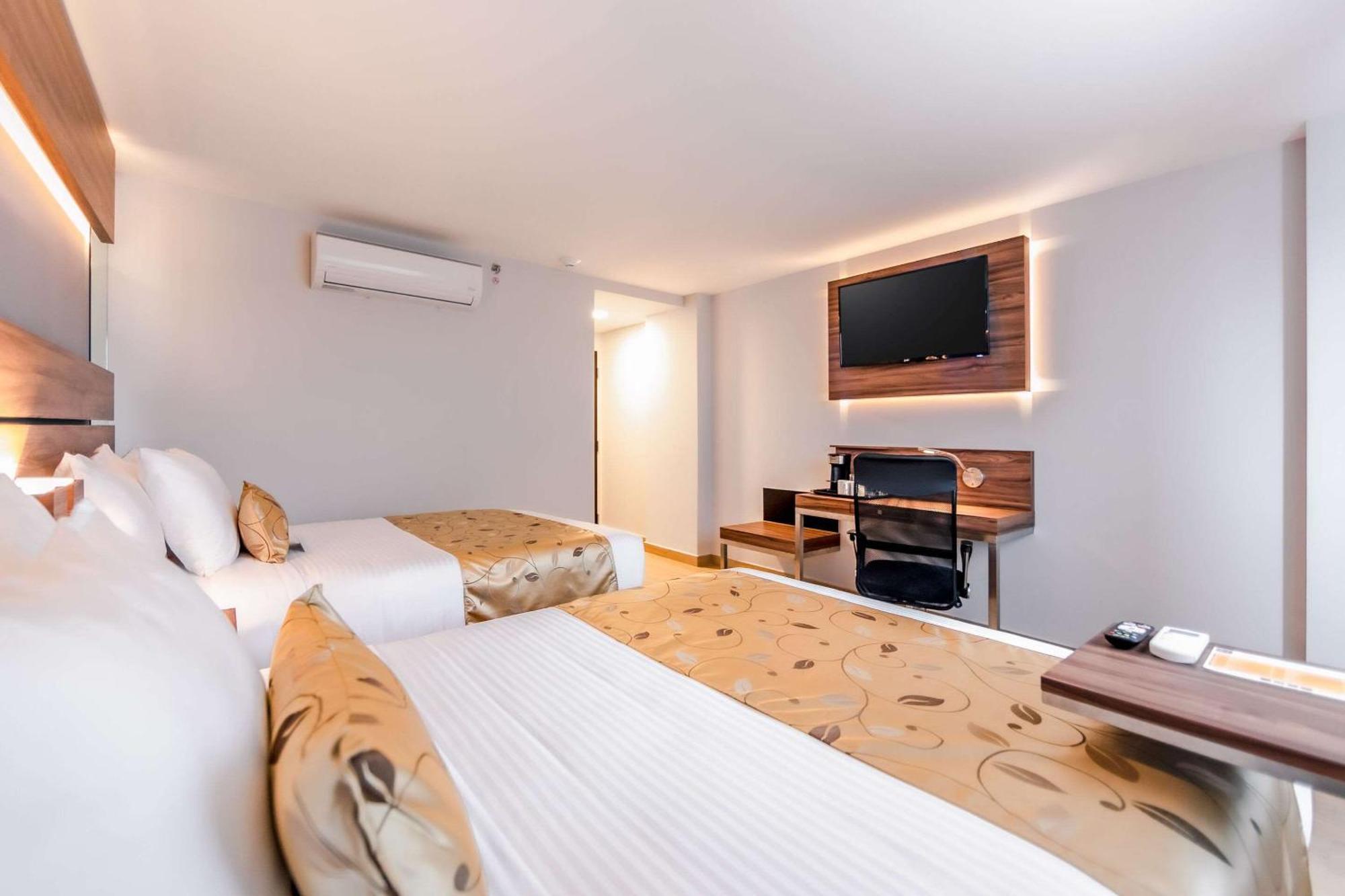 Sleep Inn Тихуана Экстерьер фото